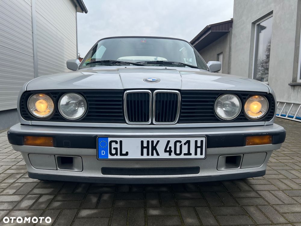 BMW Seria 3 316i - 26