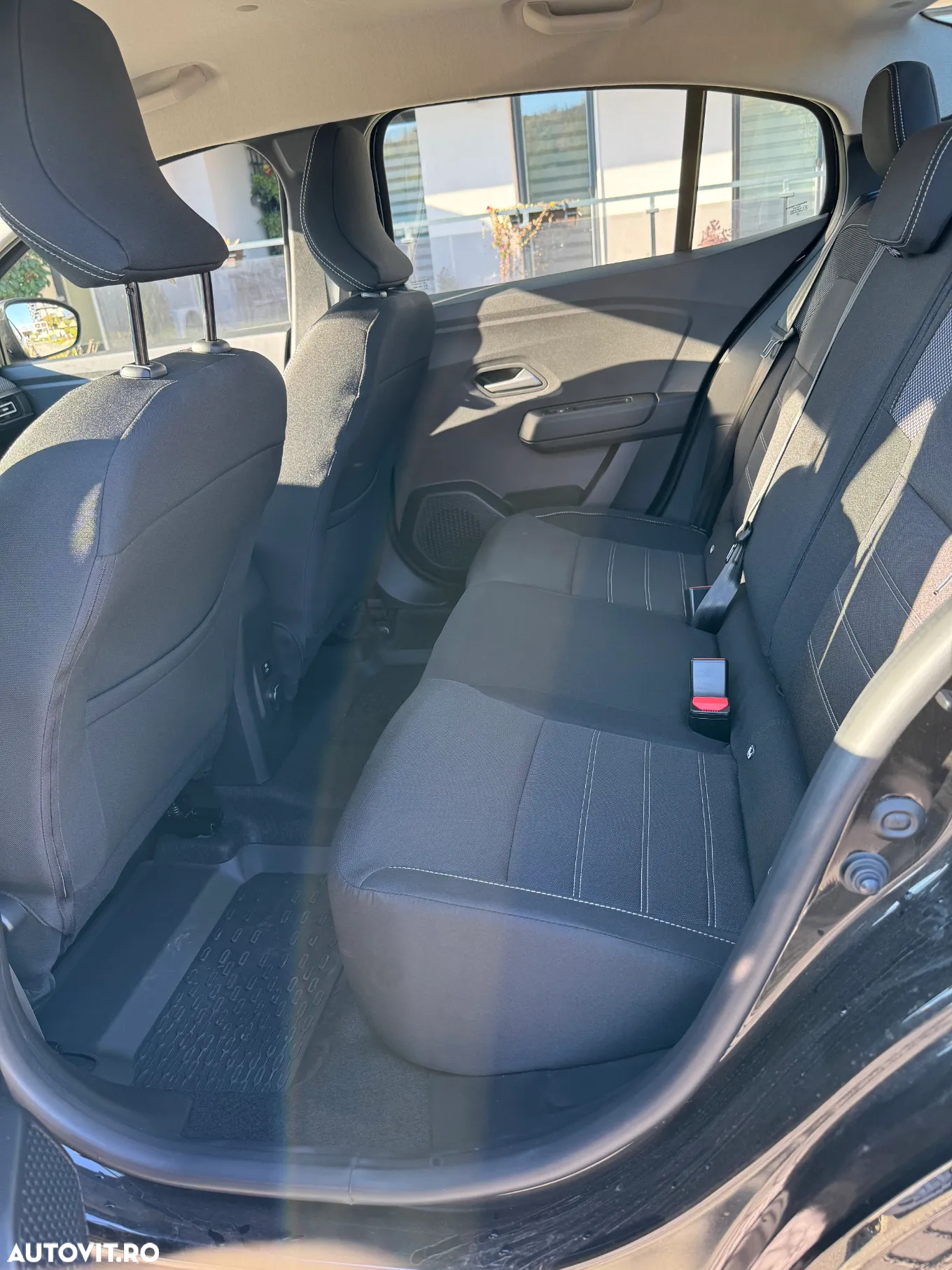 Dacia Logan ECO-G 100 MT6 Prestige+ - 12