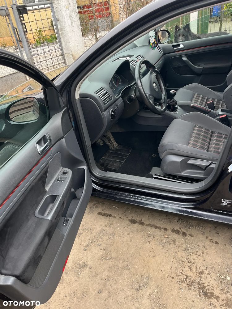 Volkswagen Golf 1.6 Q-Line - 7