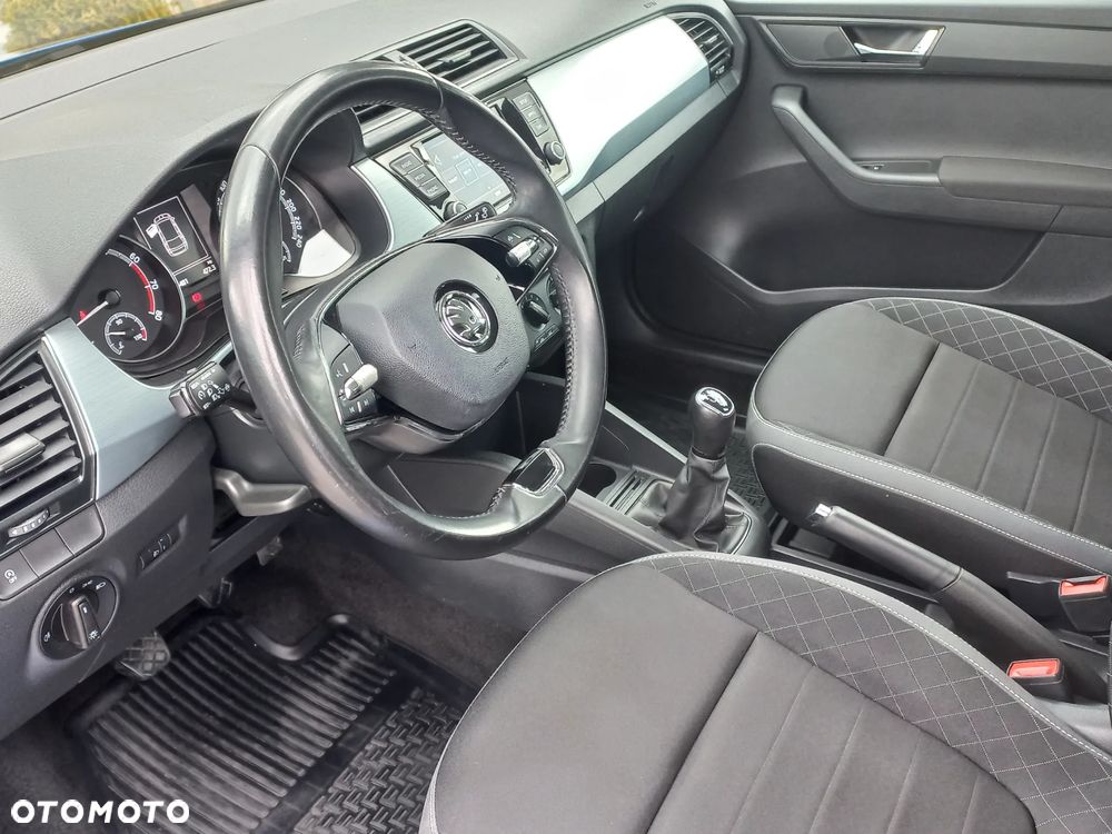 Skoda Fabia 1.0 TSI Ambition - 25