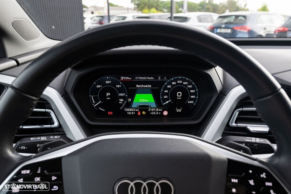 Audi Q4 e-tron 45 quattro - 19