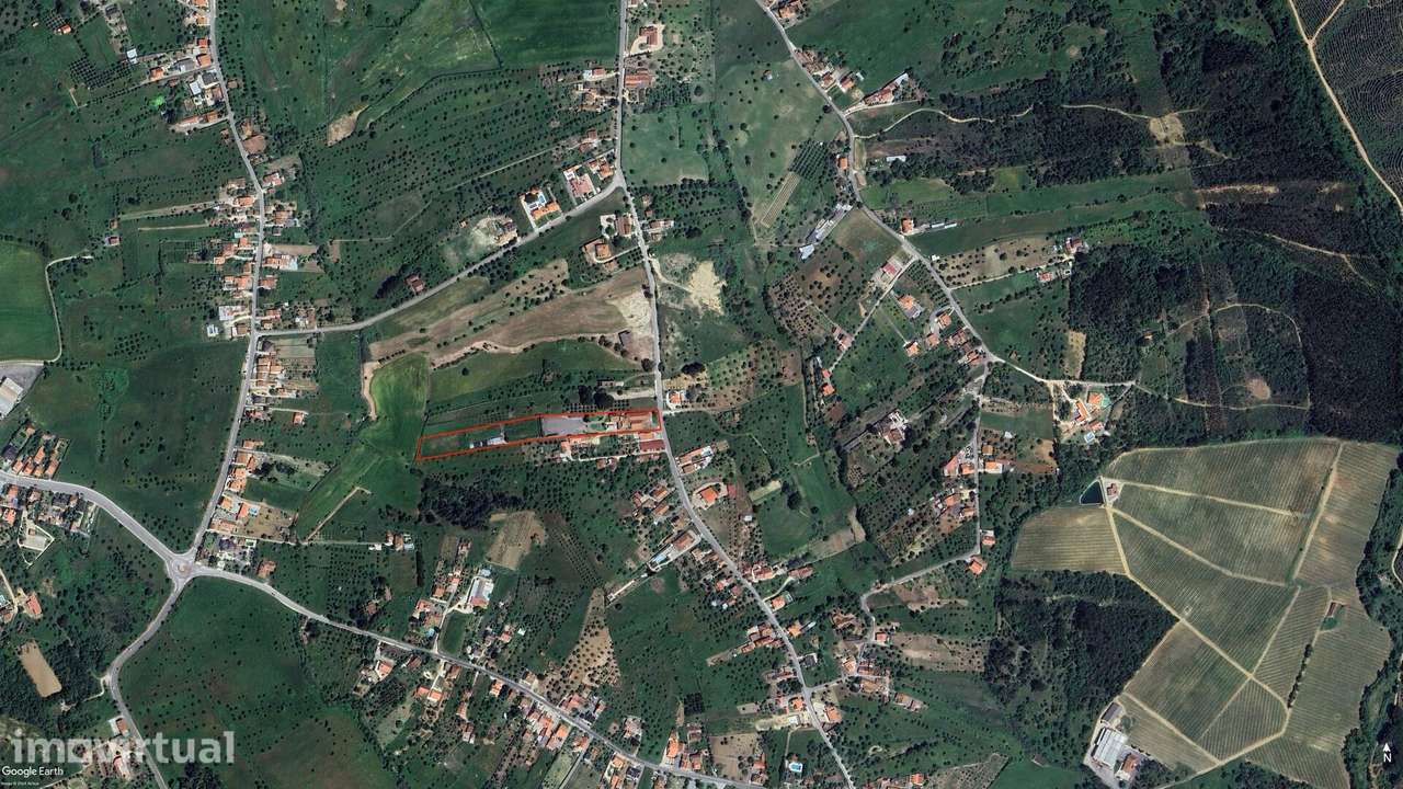 Quinta de Uso Misto (serviços + habitação) a Funcionar como Espaço de - Grande imagem: 2/60