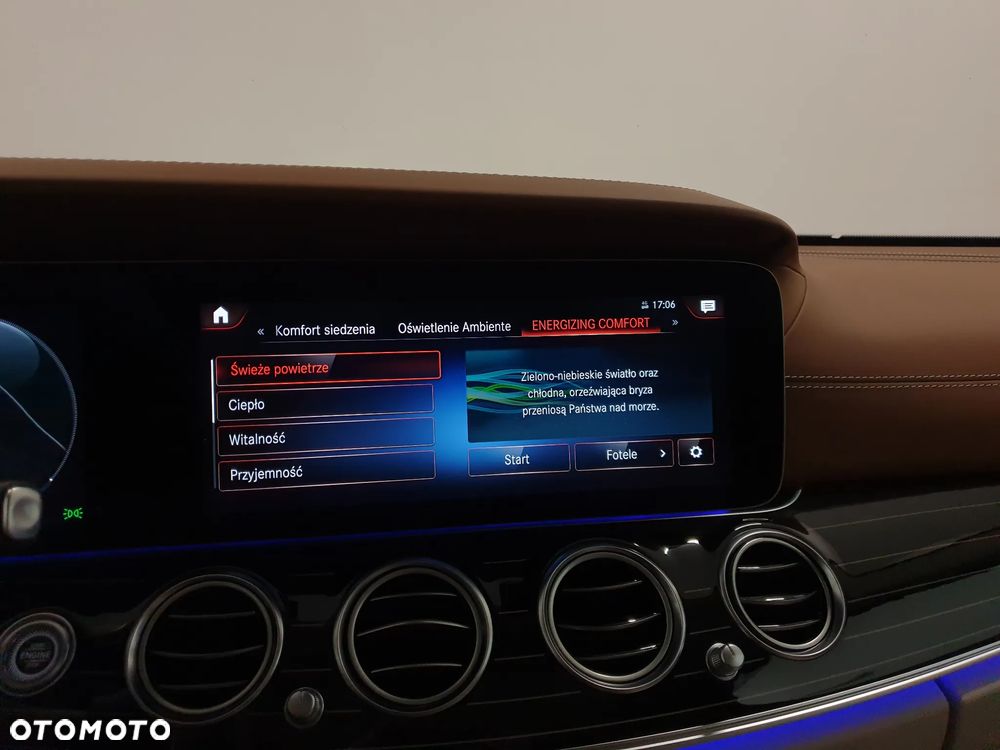 Mercedes-Benz Klasa E 300 de 4Matic 9G-TRONIC AMG Line - 20