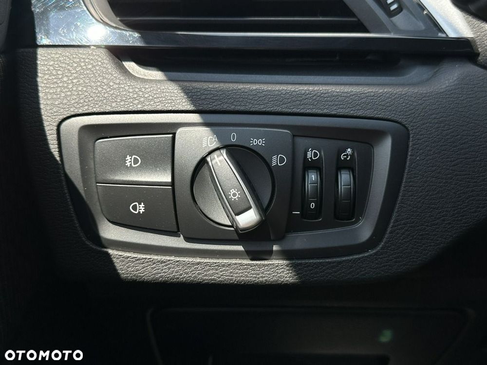 BMW X1 xDrive25e Advantage - 25