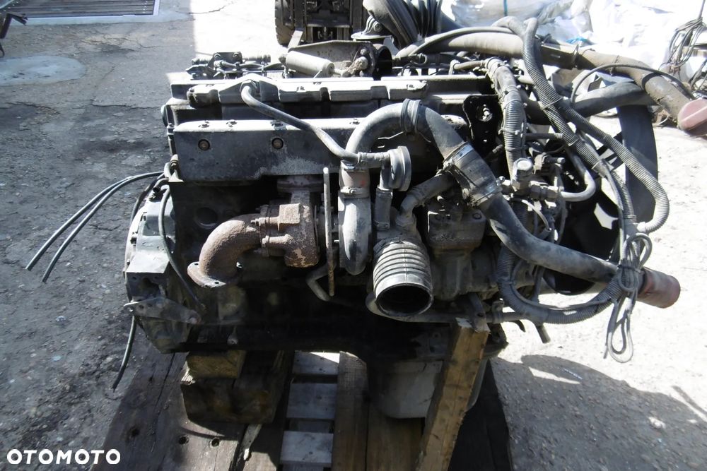 Silnik Man F2000 D0836 LF01 284KM kompletny - 3