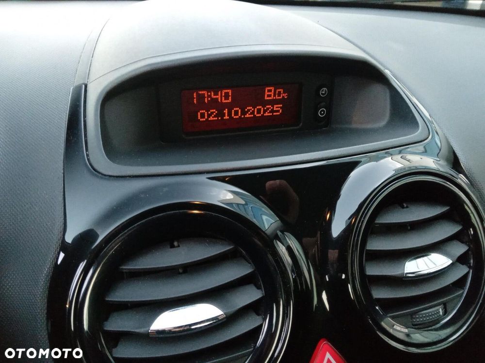 Opel Corsa - 18