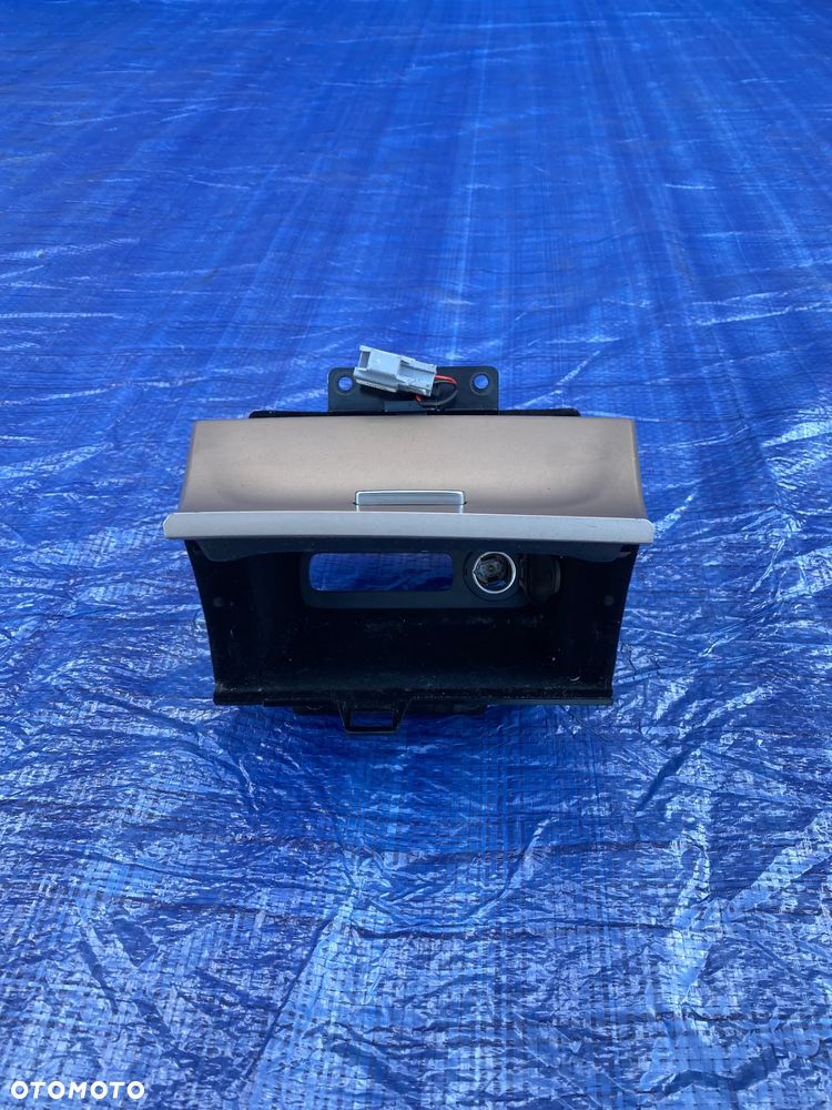 JEEP GRAND CHEROKEE WK2 SCHOWEK POPIELNICZKA  EUROPA 15R - 2