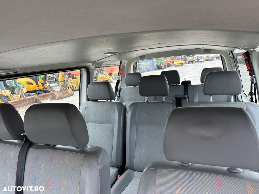 Volkswagen Transporter Caravelle Trendline Scurt - 7