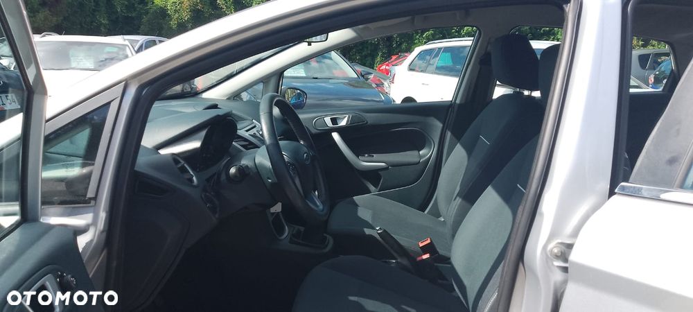 Ford Fiesta 1.25 SYNC Edition - 12