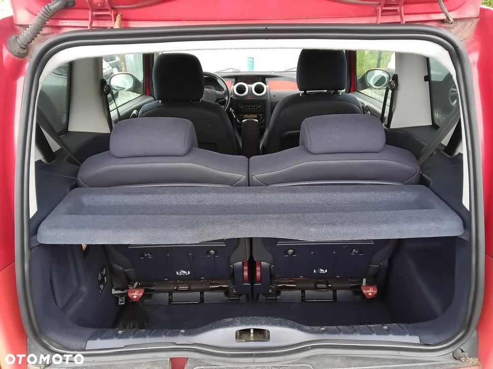 Peugeot 1007 - 23