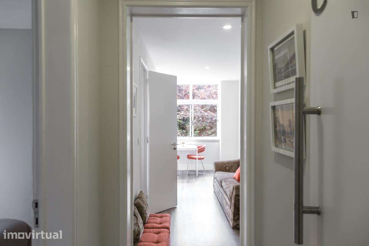 Apartamento com 1 quartos - localizado em Alvalade Lisbon - Grande imagem: 5/10