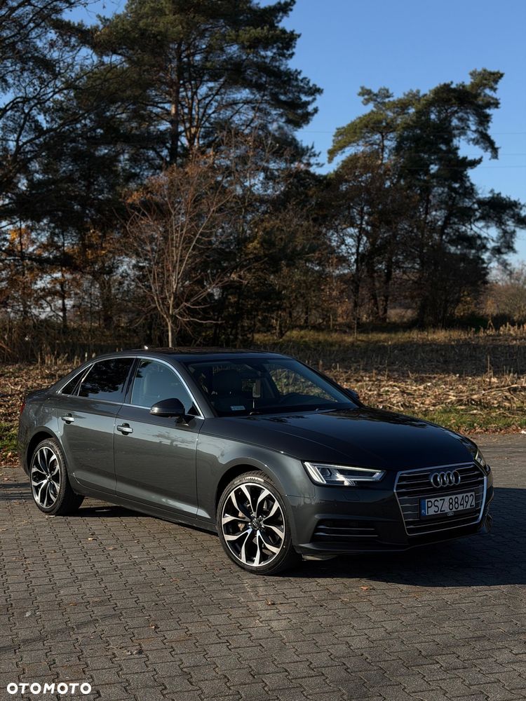 Audi A4 Limousine - 1