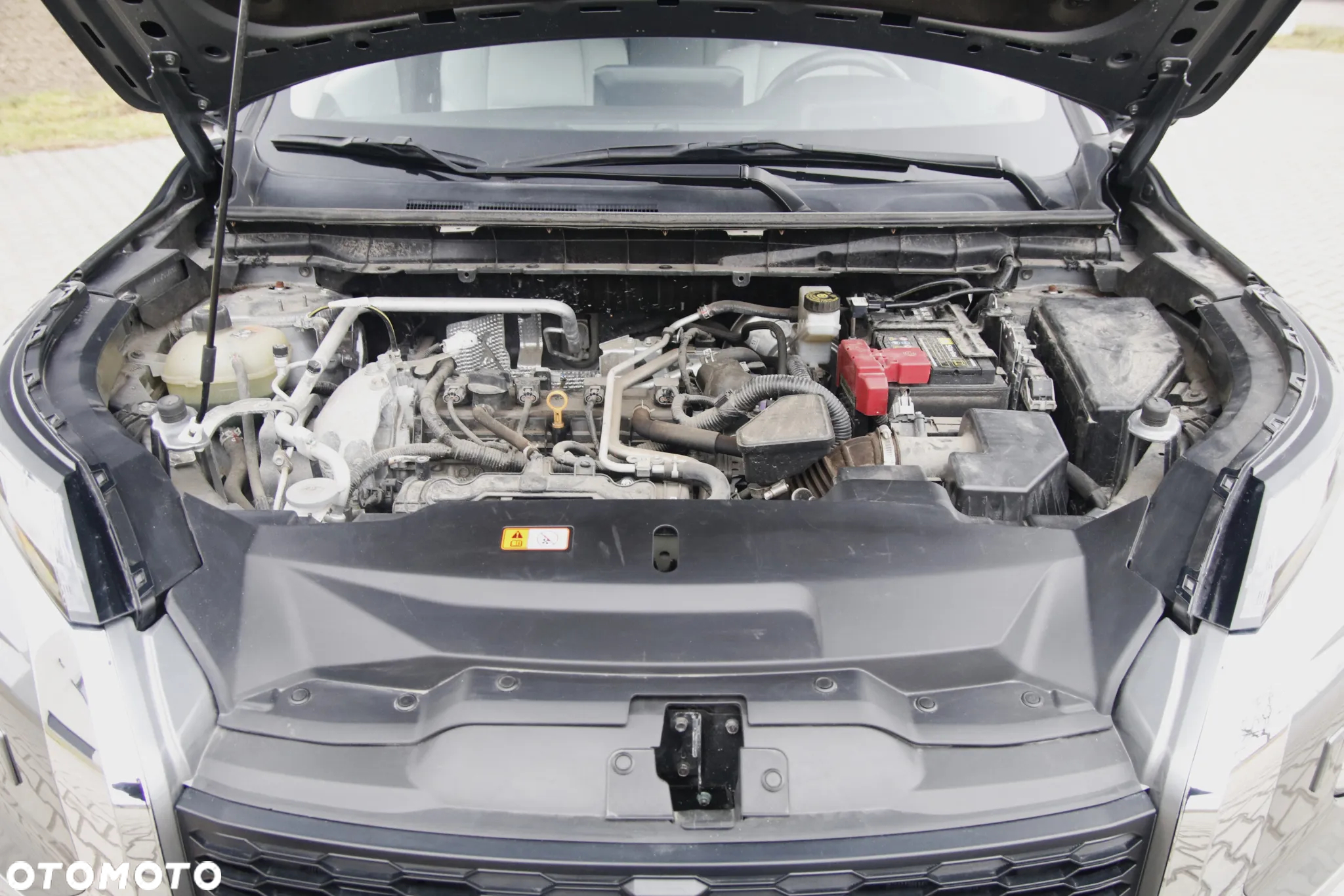 Mitsubishi Outlander - 17