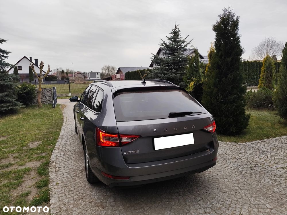 Skoda Superb - 8
