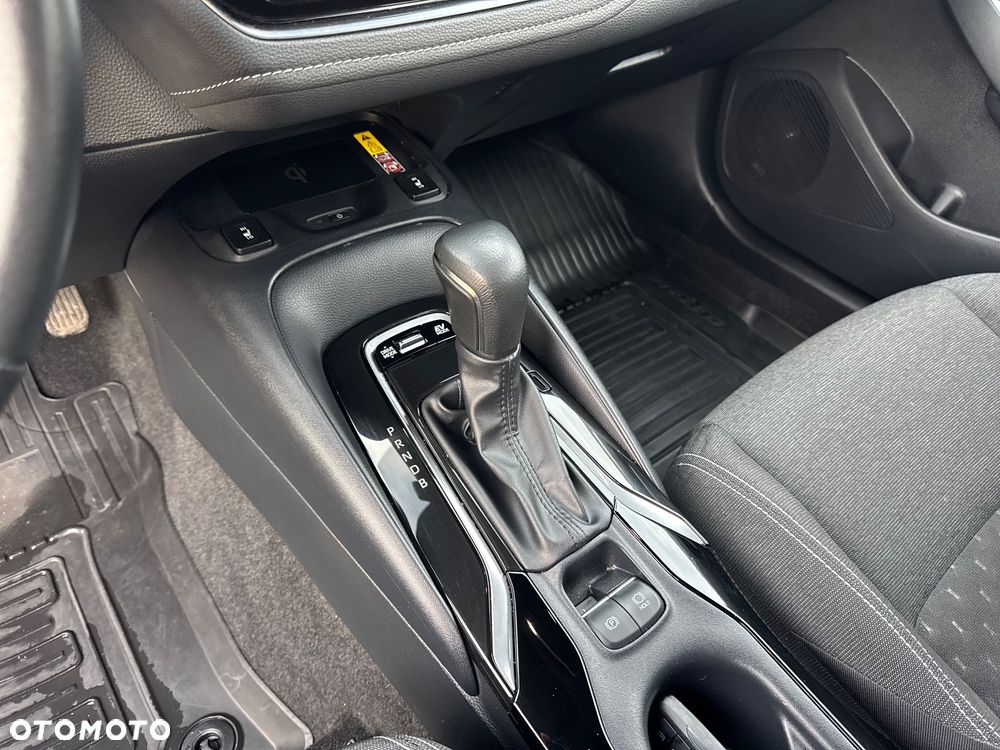 Toyota Corolla 1.8 Hybrid Comfort - 27