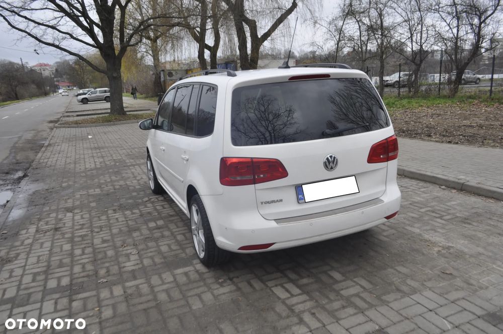 Volkswagen Touran 2.0 TDI BMT Special Edition DSG - 6