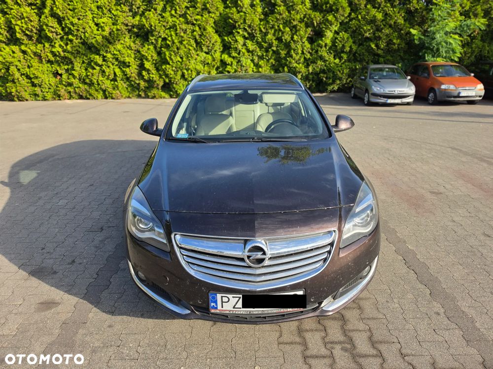 Opel Insignia - 1