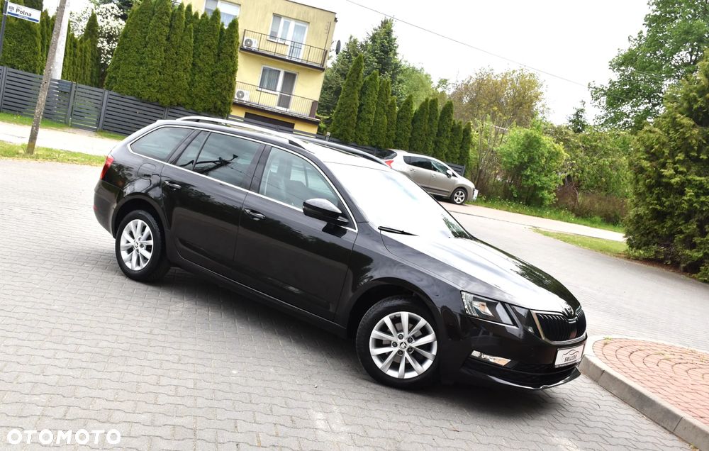 Skoda Octavia 1.6 TDI Sport Edition - 27