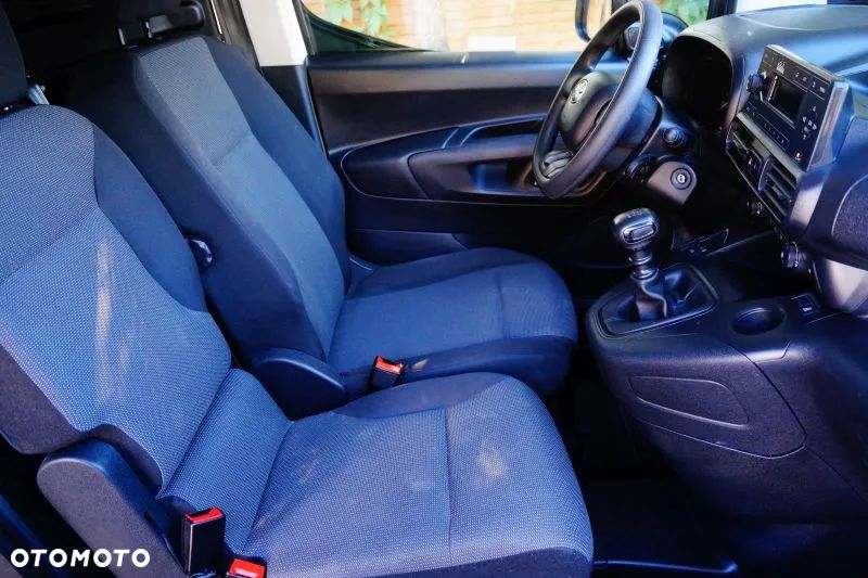 Toyota Proace City 1.5 D-4D Long 2,4t Active (bryg.) - 7