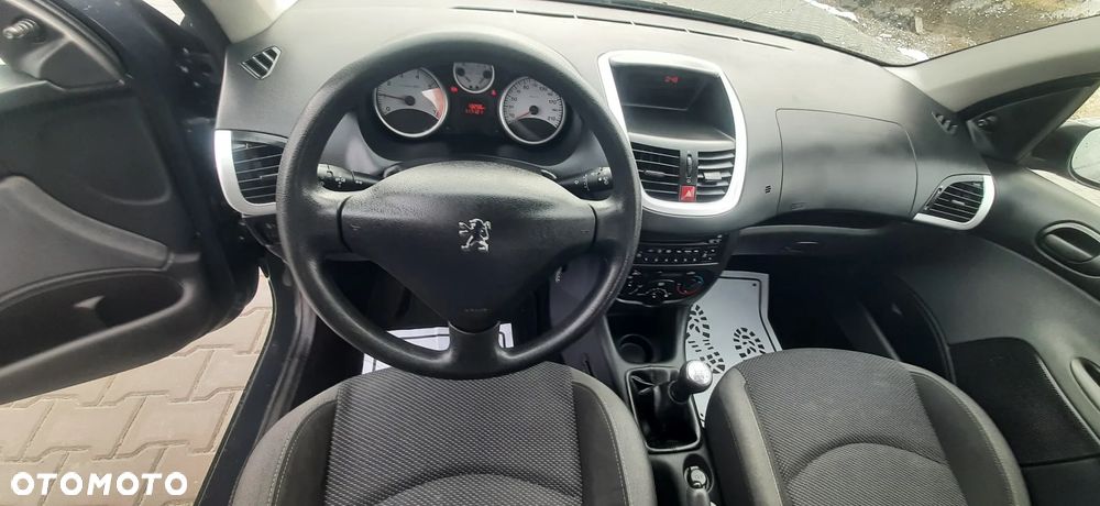 Peugeot 206 plus - 35