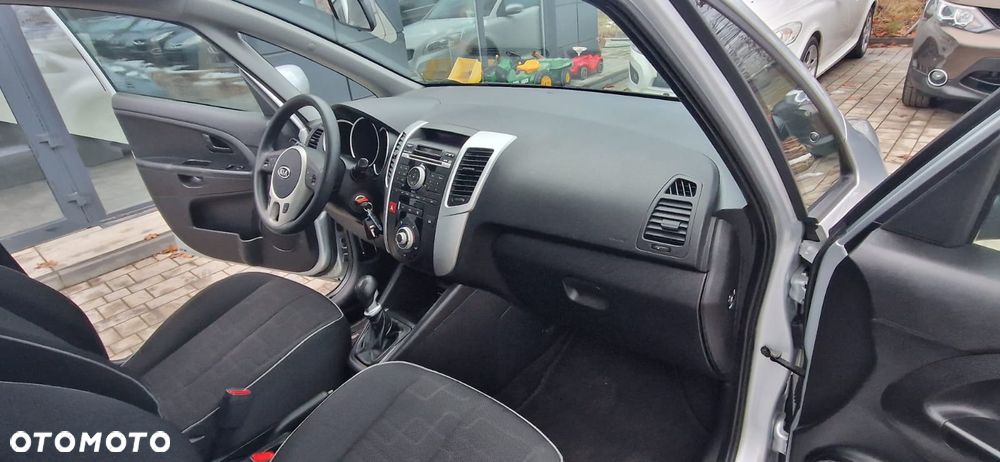 Kia Venga 1.4 CVVT Attract - 19