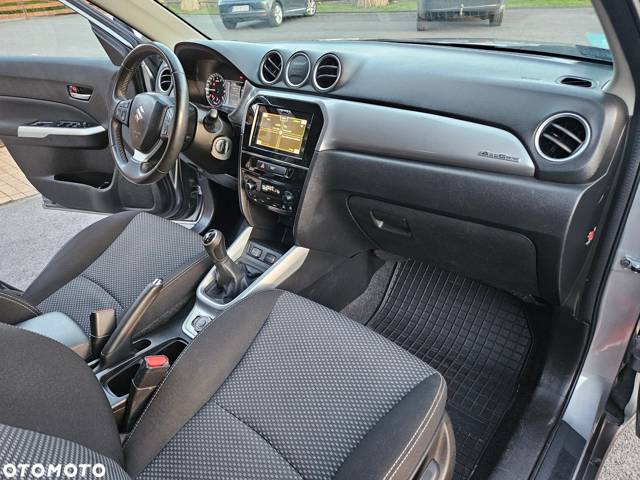 Suzuki Vitara 1.6 Premium 4WD - 16