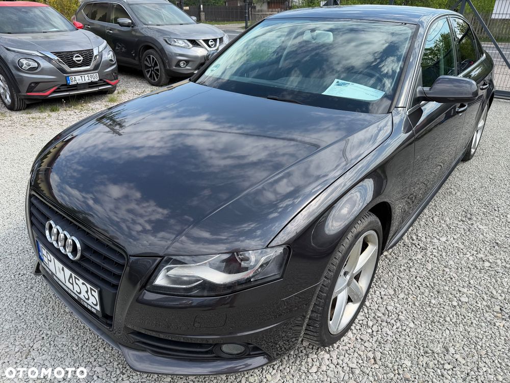 Audi A4 Limousine - 9