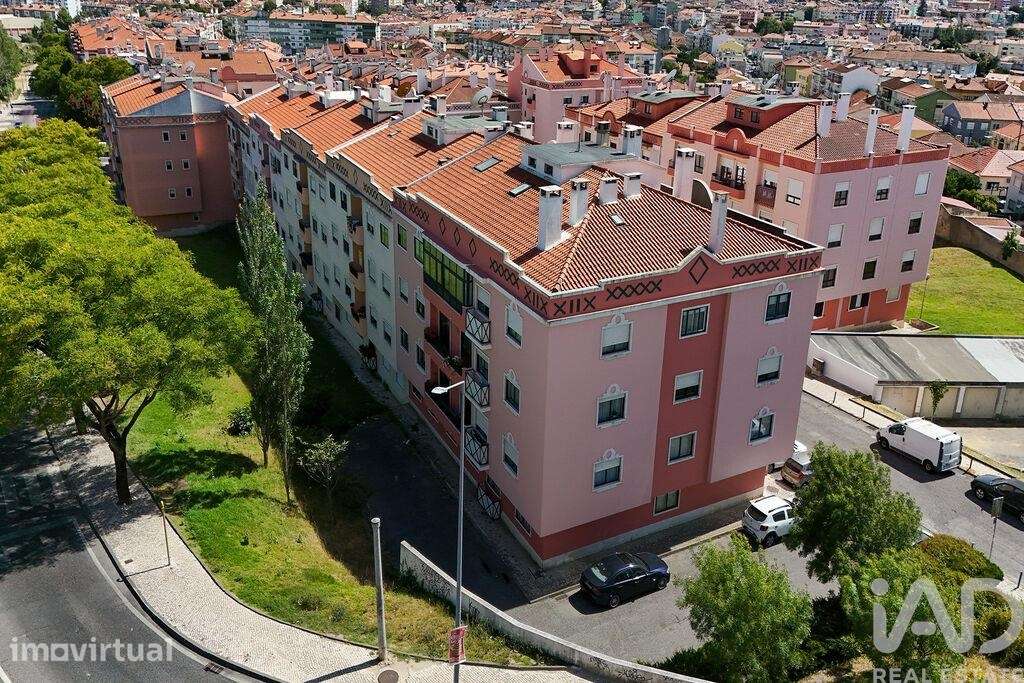 Apartamento T2 em Algueirão-Mem Martins de 84 m2 - Grande imagem: 2/32