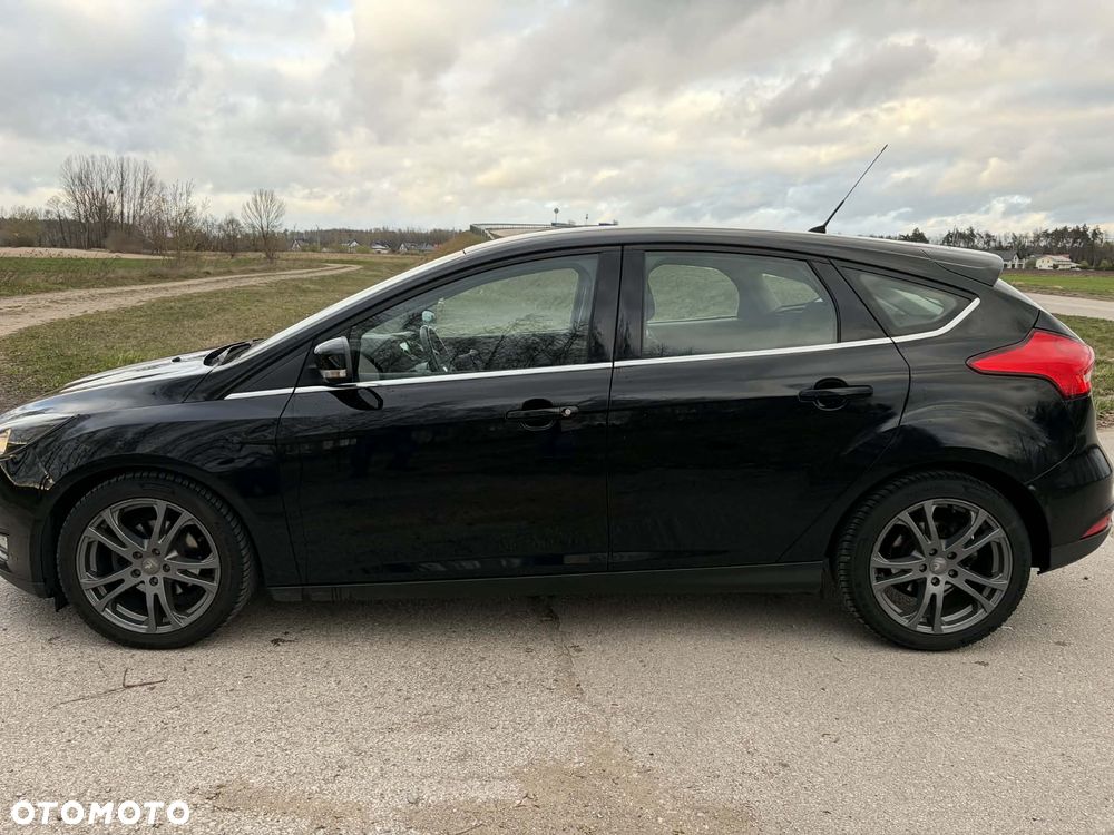 Ford Focus 1.0 EcoBoost Titanium - 8