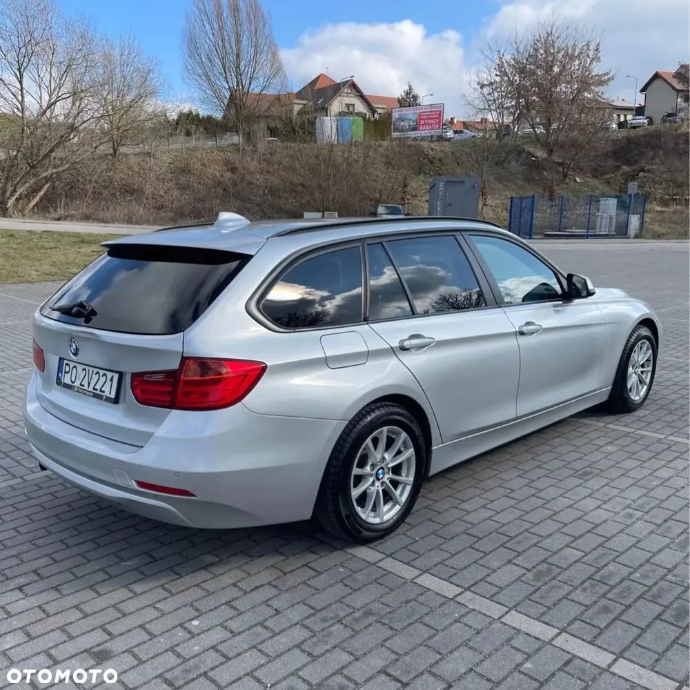 BMW Seria 3 2013 photo 3