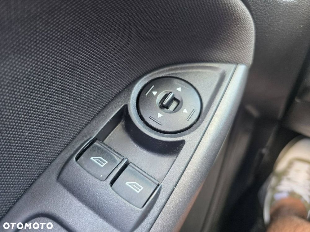 Ford Focus 1.0 EcoBoost Connected - 10
