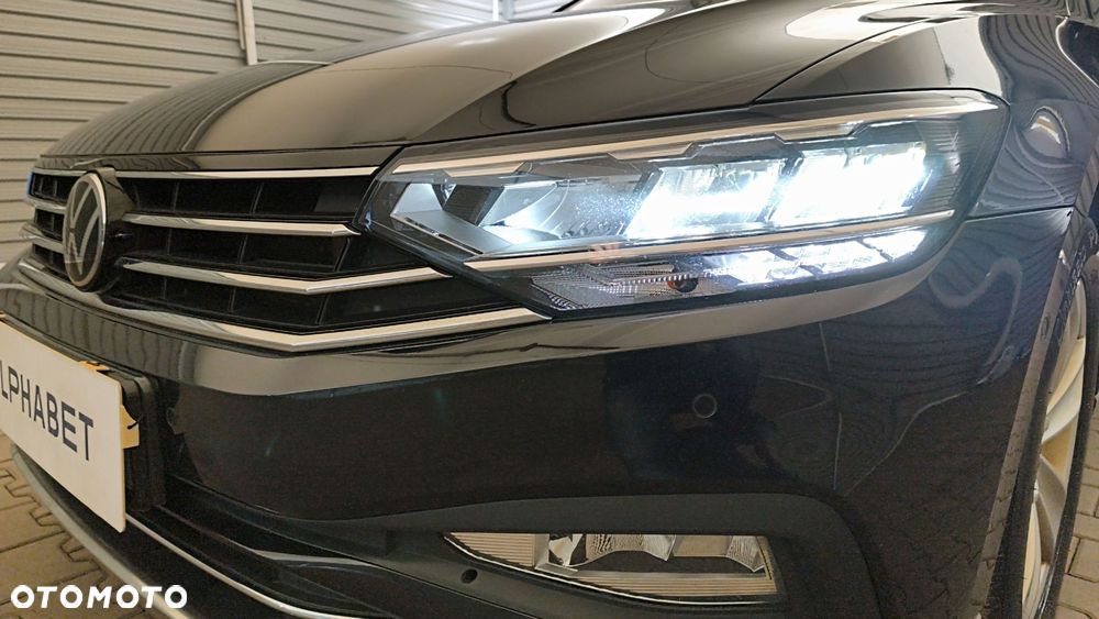 Volkswagen Passat 2.0 TSI Elegance DSG - 33