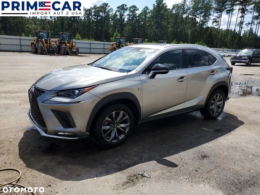 Lexus NX 300