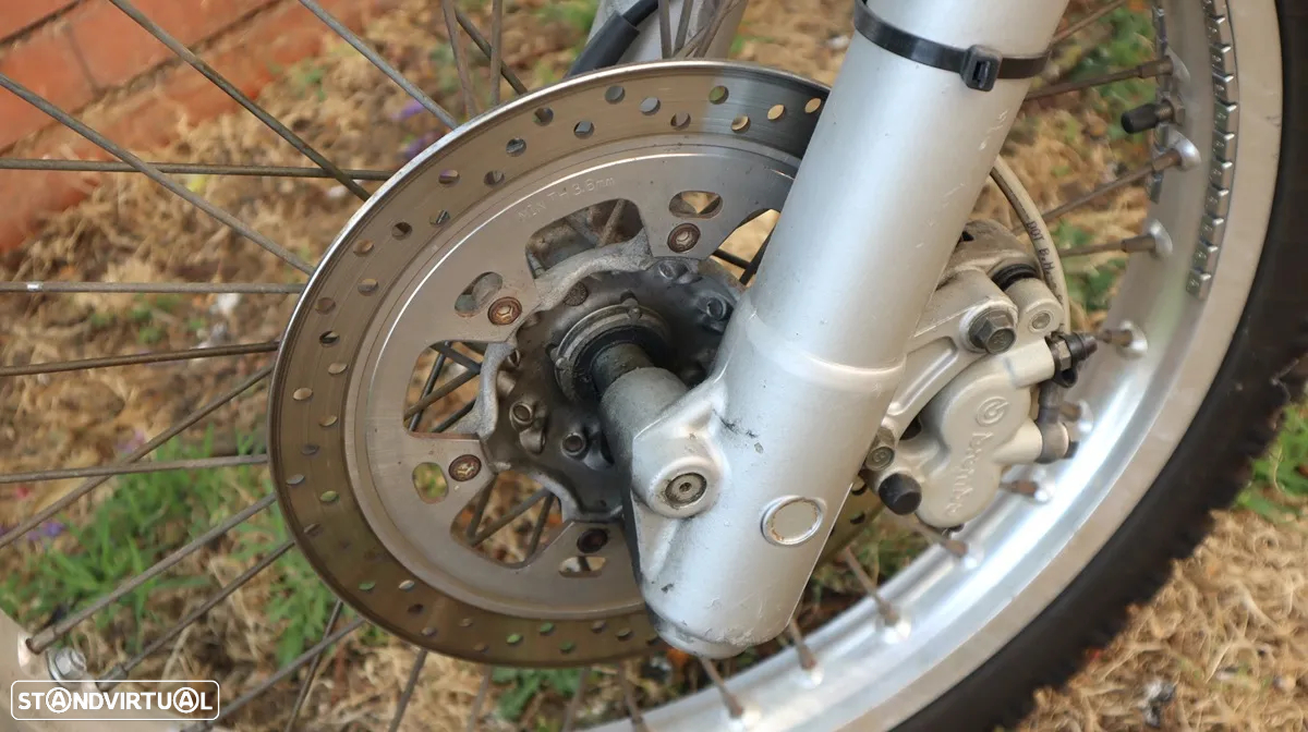 Yamaha TT R 600 - 22