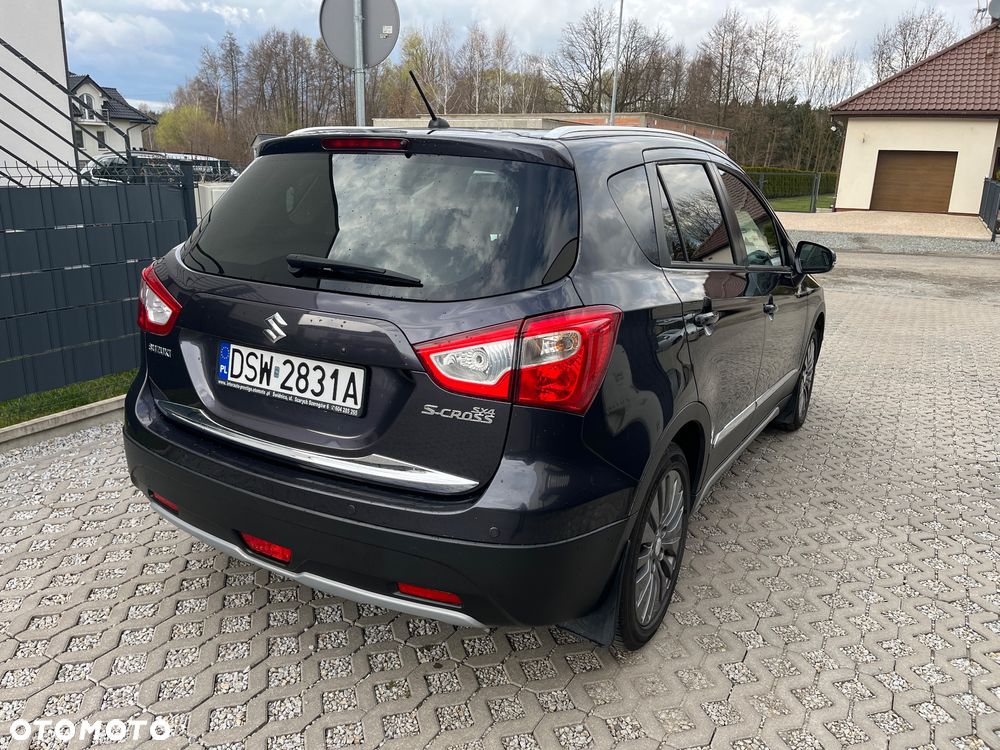 Suzuki SX4 1.6 Premium - 3