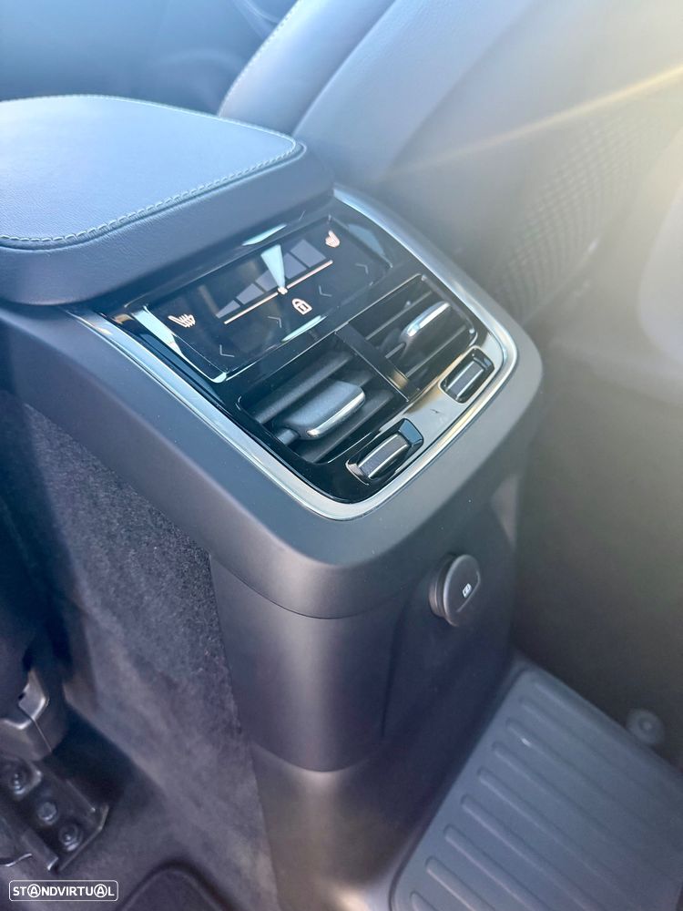 Volvo XC 90 - 15