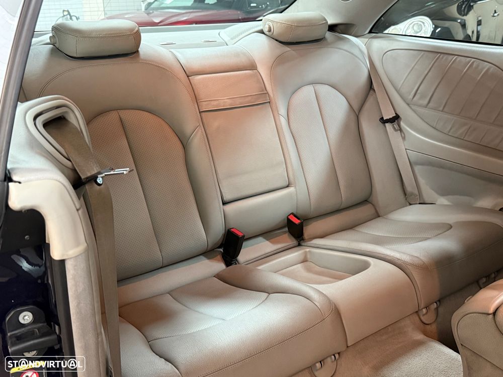 Mercedes-Benz CLK 270 - 18