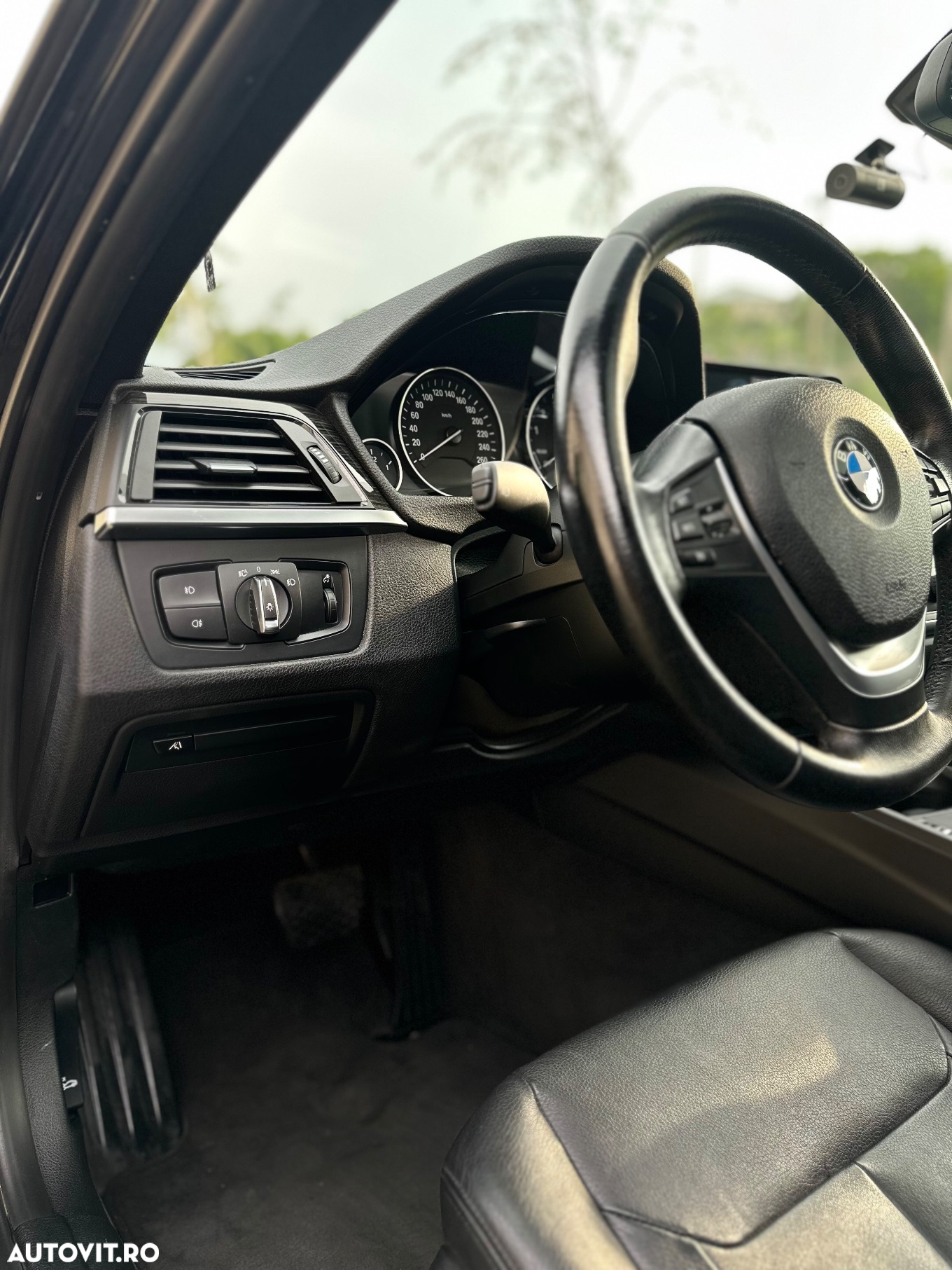 BMW Seria 3 - 14