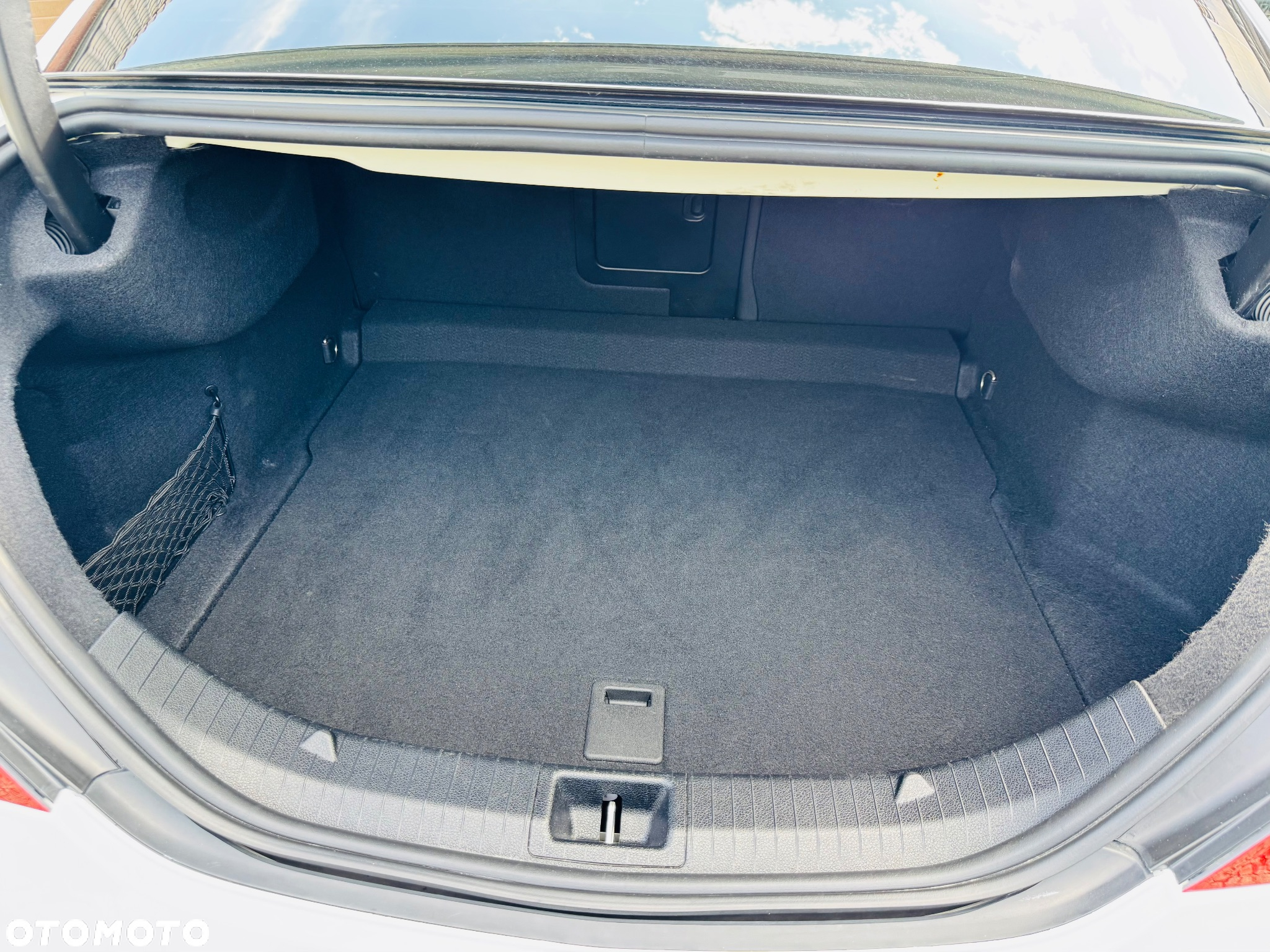 Mercedes-Benz CLA 250 7G-DCT - 17
