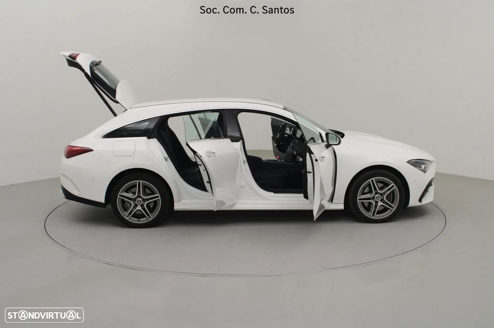 Mercedes-Benz CLA 250 e Shooting Brake AMG Line - 10