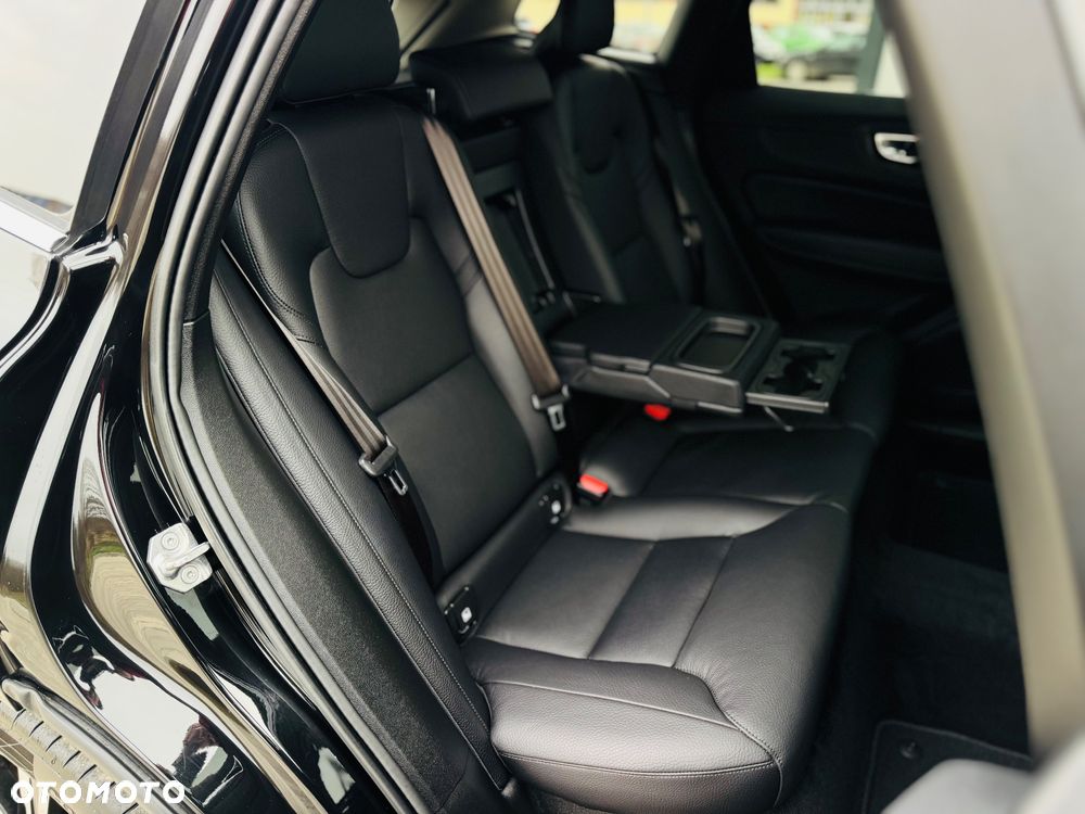 Volvo XC 60 B4 D Geartronic Inscription - 37