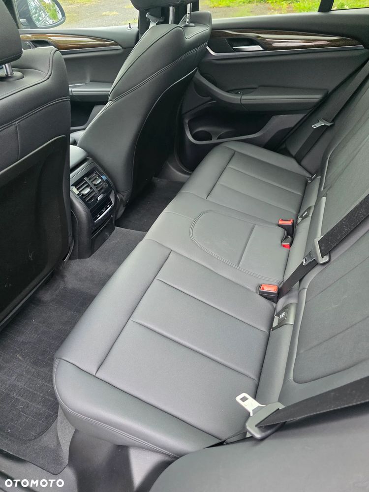 BMW X3 xDrive30i xLine - 11