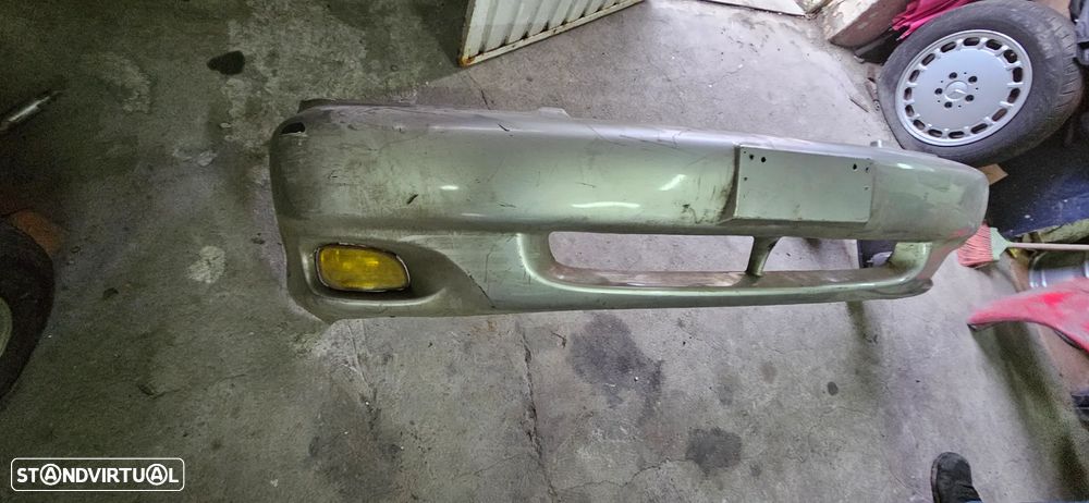 Parachoque kia carnival  1998> - 2