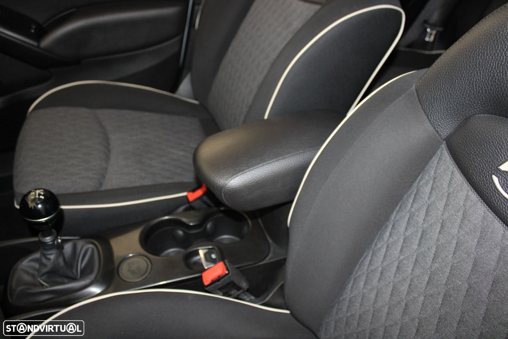 Fiat 500X 1.3 MJ City Cross - 21