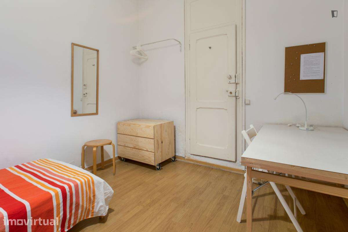 Quarto - localizado em Picoas Lisbon - Grande imagem: 3/15