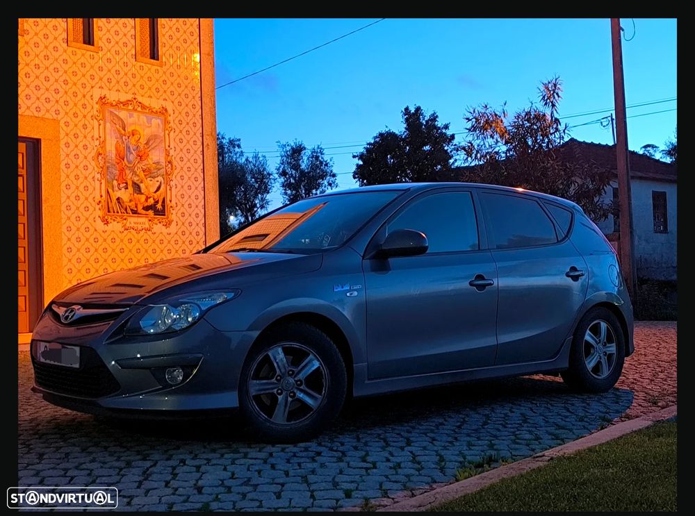 Hyundai i30 1.6 CRDI Comfort CPF - 4