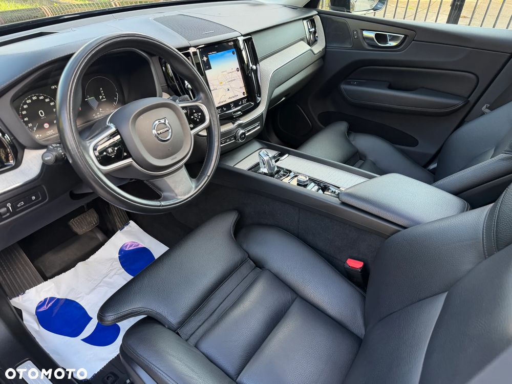 Volvo XC 60 T8 AWD Plug-In Hybrid Inscription - 8