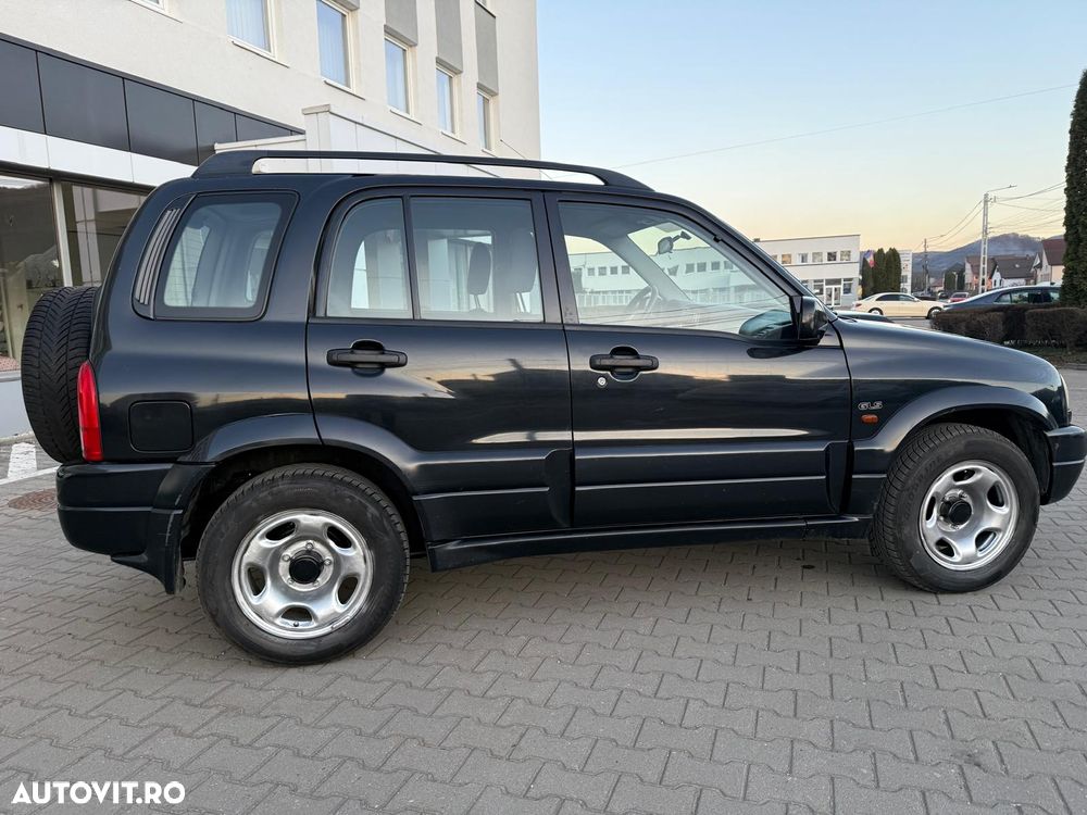 Suzuki Grand Vitara 2.0 TD Comfort - 9