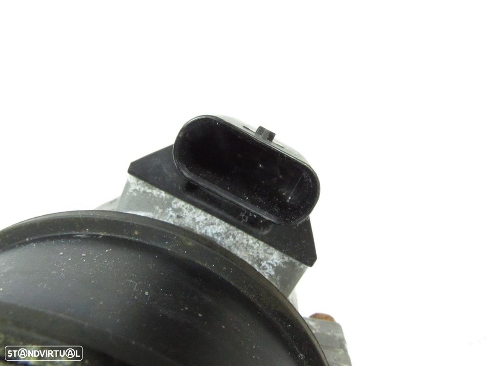 Bomba de Água Suplementar Seminovo/ Original BMW 7 (F01, F02, F03, F04)/BMW 5 (F... - 3