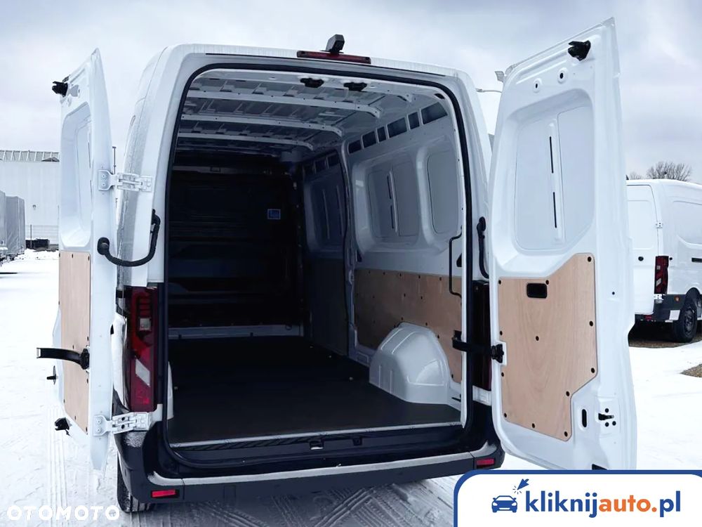 Renault Master Furgon FWD EXTRA 3,5T L3H2 2.0 170KM Automat - 4